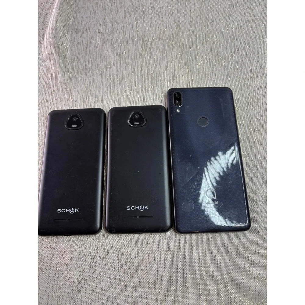 Bundle of parts, cell phones